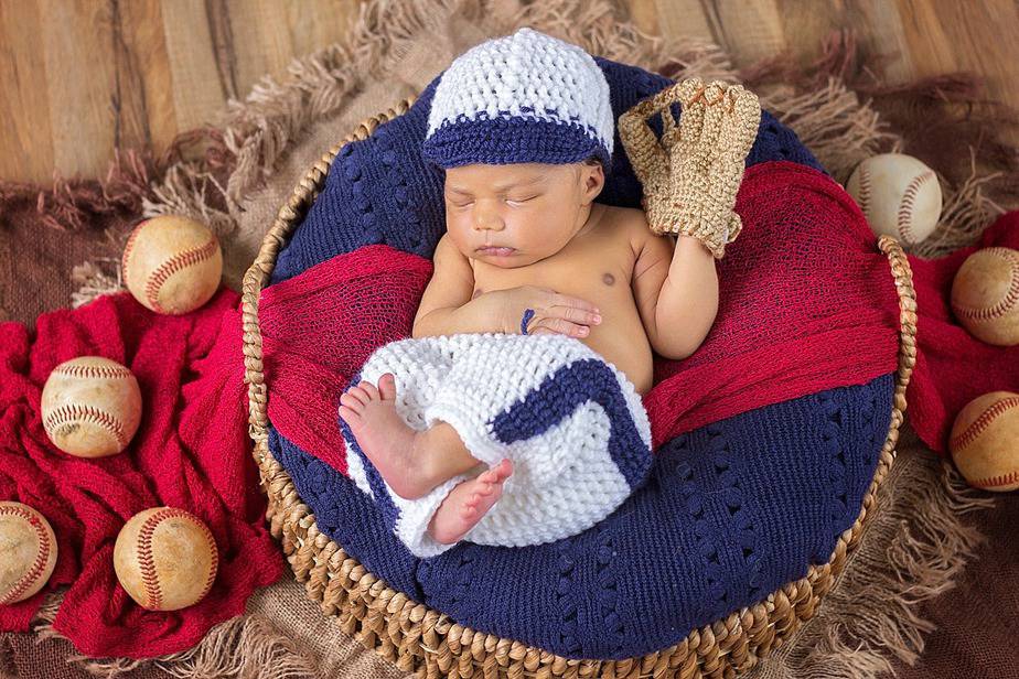 Newborn Photography Props Baby Boy Photo Shoot Crochet Baseball