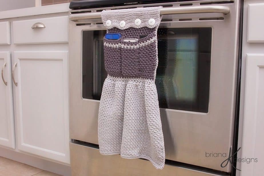 19. Cell Phone Timeout Crocheted Hand Towel