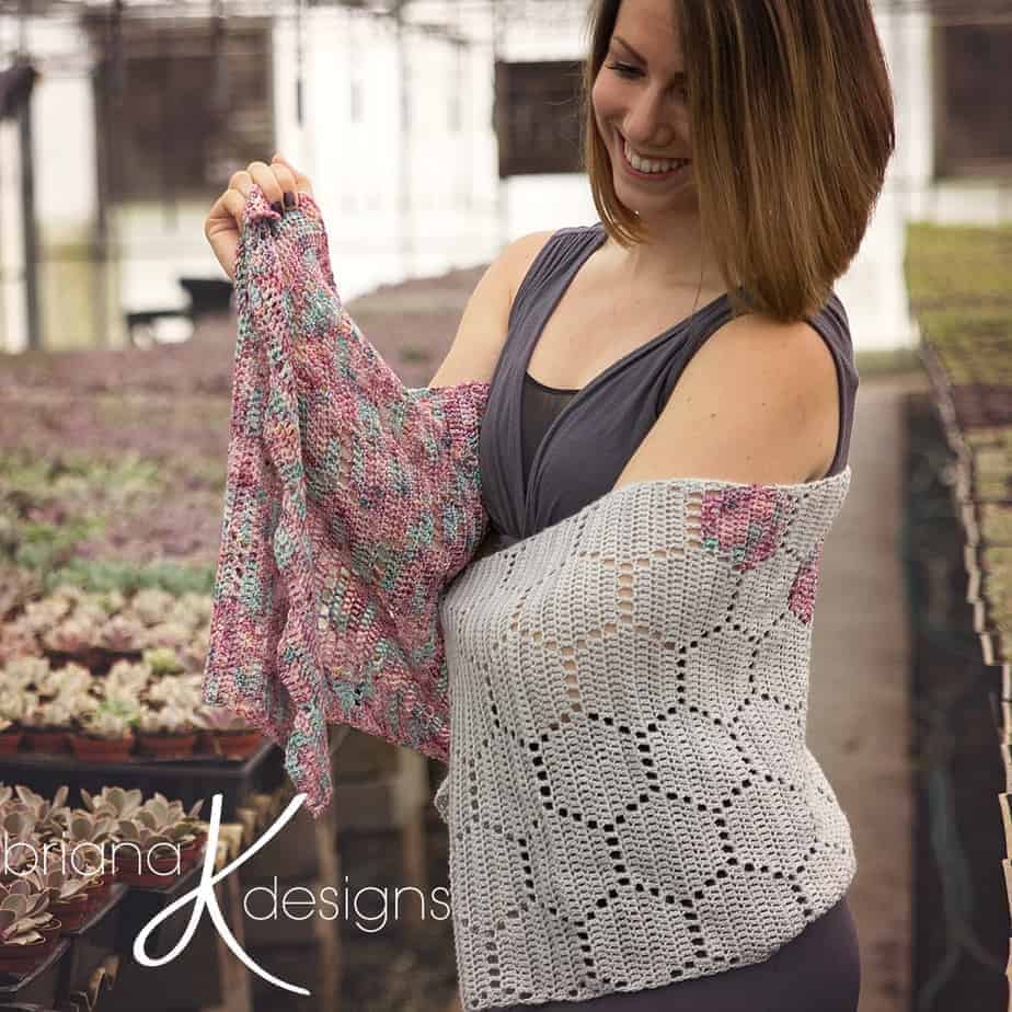 Make This Boho Pineapple Crochet Wrap You Will Love - Free Pattern