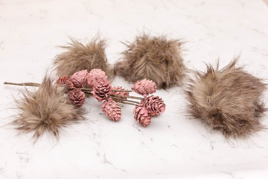 How to make FAUX FUR POM POMS for cheap! Quick, easy and super fluffy! 