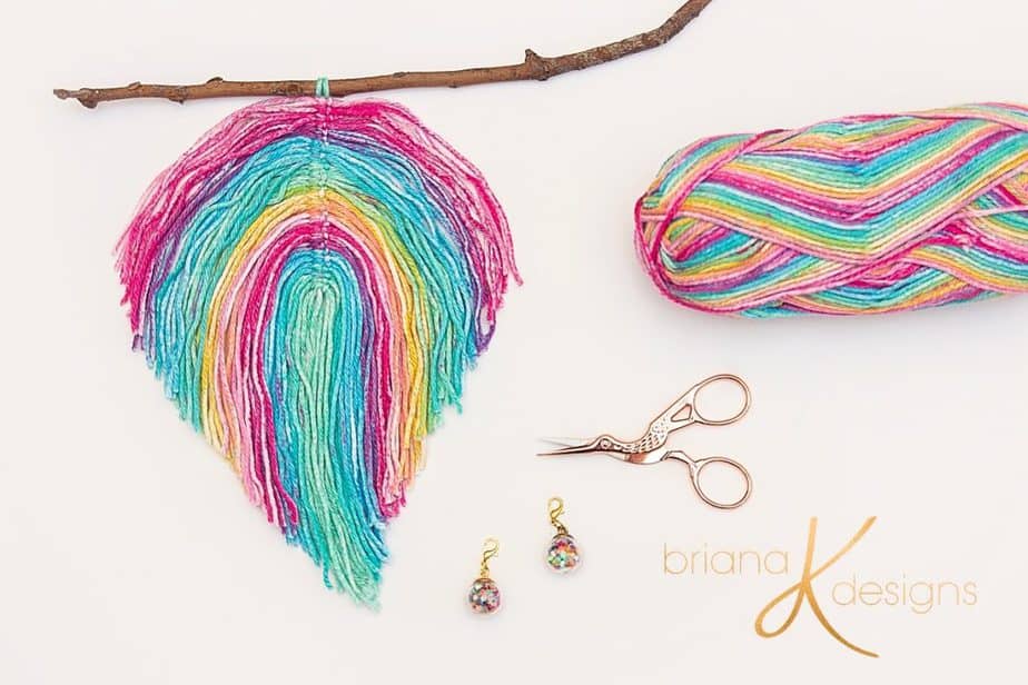 Yarn Explorations: Macrame Feather – the art of yarn