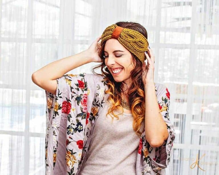 Traveling Vine Earwarmer Crochet