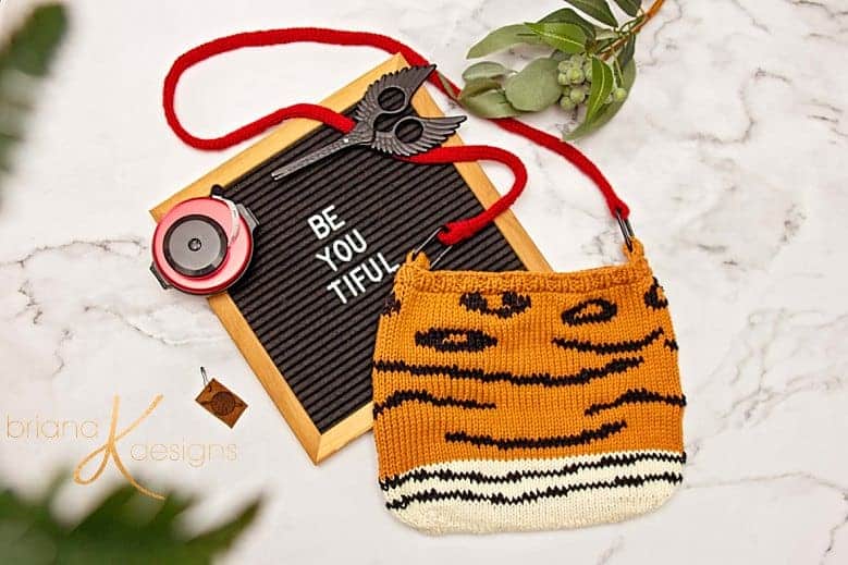 Tas Hape Rajut - crochet cellphone bag LV (Louis Vuitton Tapestry) 