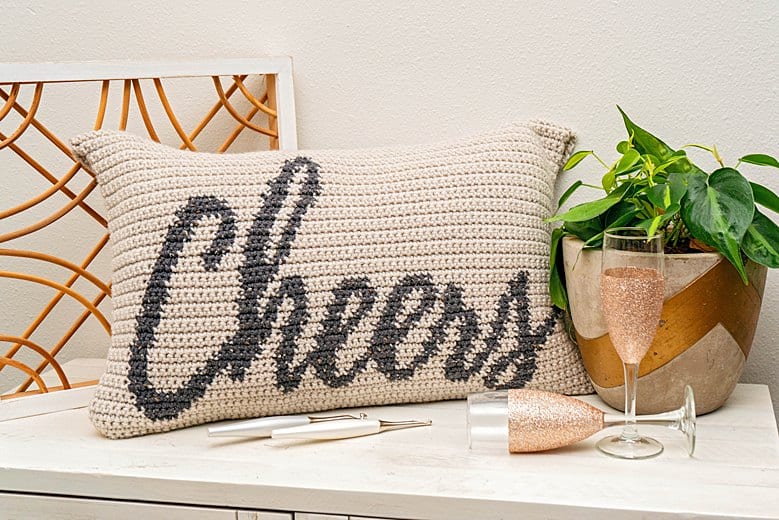 Crochet Pillows Patterns - Cheers!