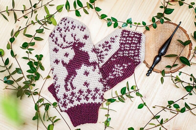 Deer Fair Isle Mitten Pattern