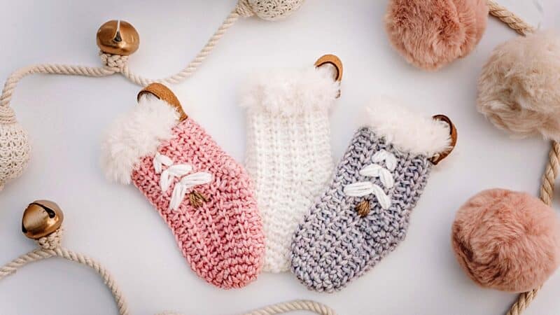 crochet stocking gift card holder