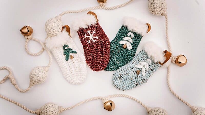 crochet stocking gift card holder
