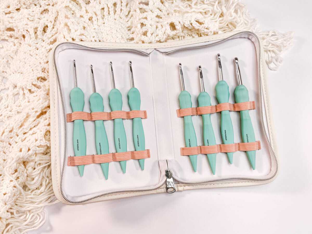 Best Crochet Hooks Learn How to Choose! Briana K Designs