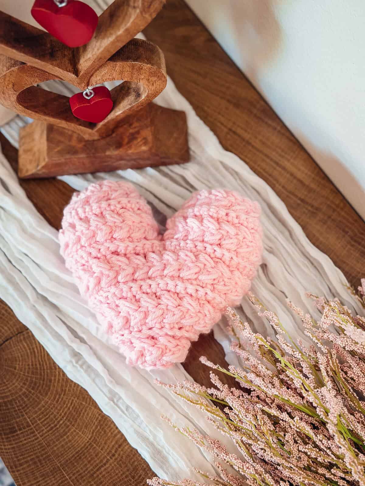 Wheat Stitch™ Crochet Heart Pattern